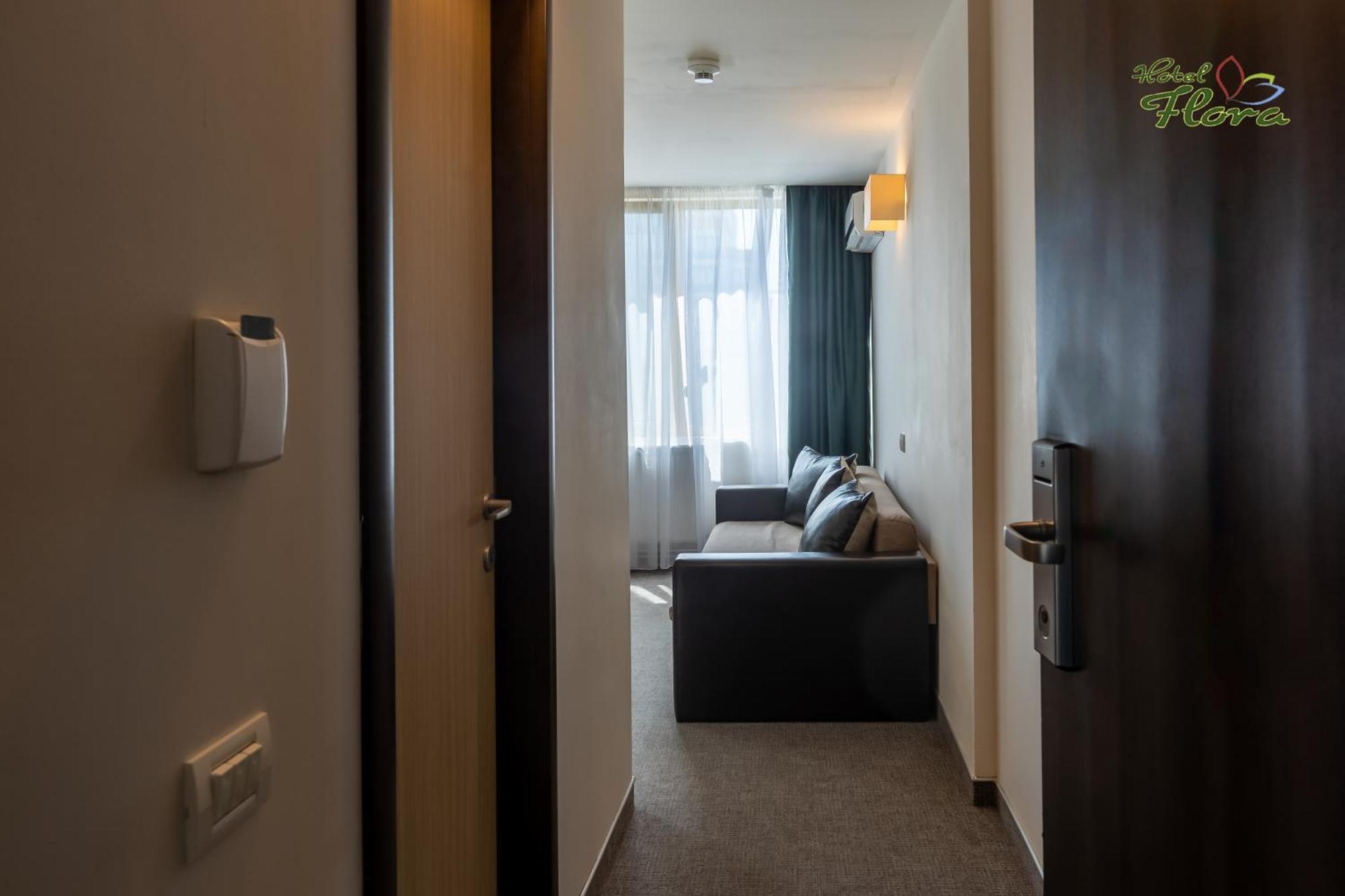 Hotel Flora Mamaia