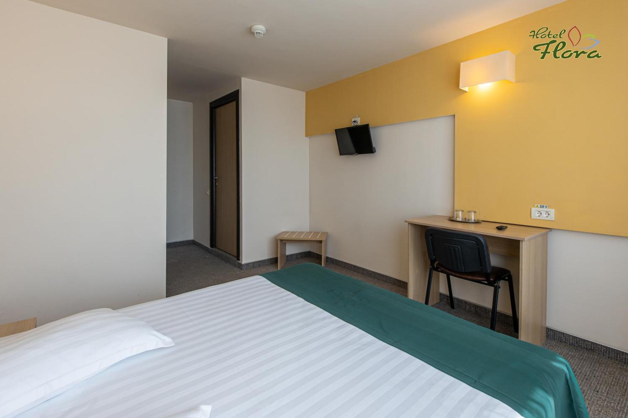 Hotel Flora